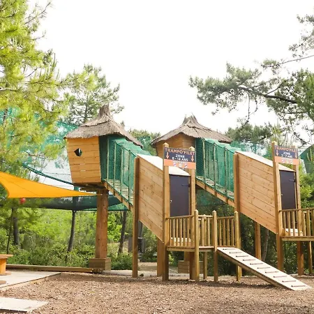 Holiday home Belles Vacances En Bord De Mer Dans Camping 4 Etoiles Saint-Jean-de-Monts