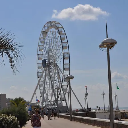 Belles Vacances En Bord De Mer Dans Camping 4 Etoiles Holiday home *