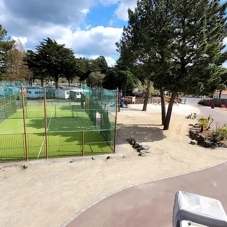 Holiday home Belles Vacances En Bord De Mer Dans Camping 4 Etoiles Saint-Jean-de-Monts