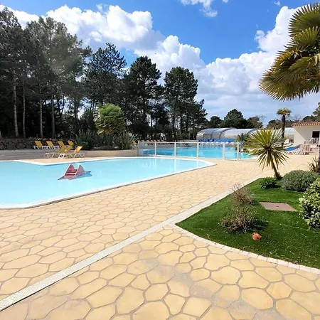 Belles Vacances En Bord De Mer Dans Camping 4 Etoiles * Saint-Jean-de-Monts