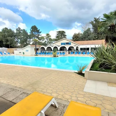 Belles Vacances En Bord De Mer Dans Camping 4 Etoiles Holiday home